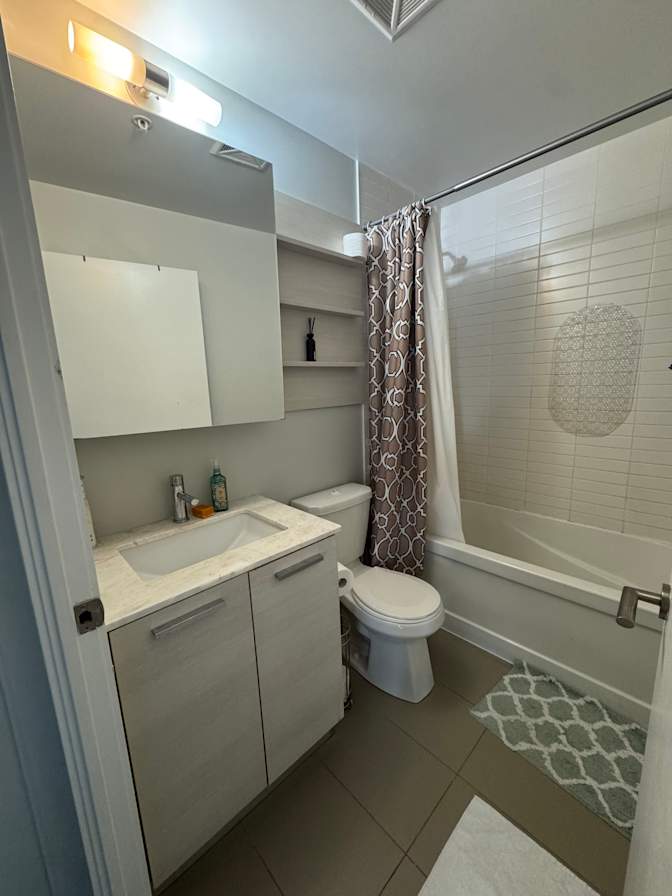 Parnian Akhtari's room