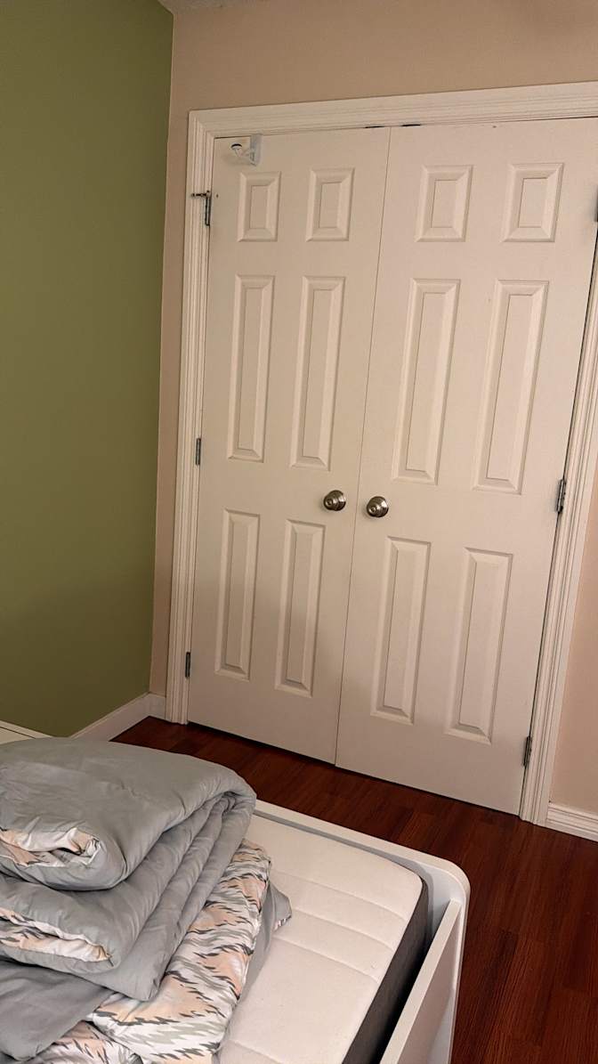Akanksha's room