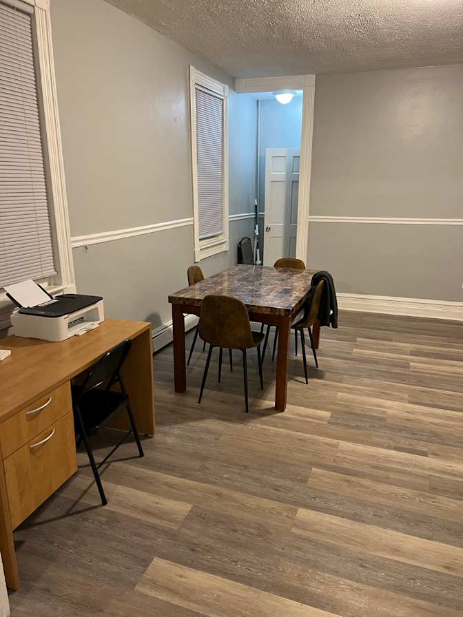 Winston's room