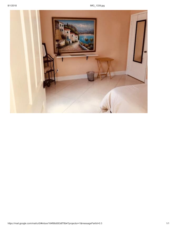 Giuliana De Silva's room