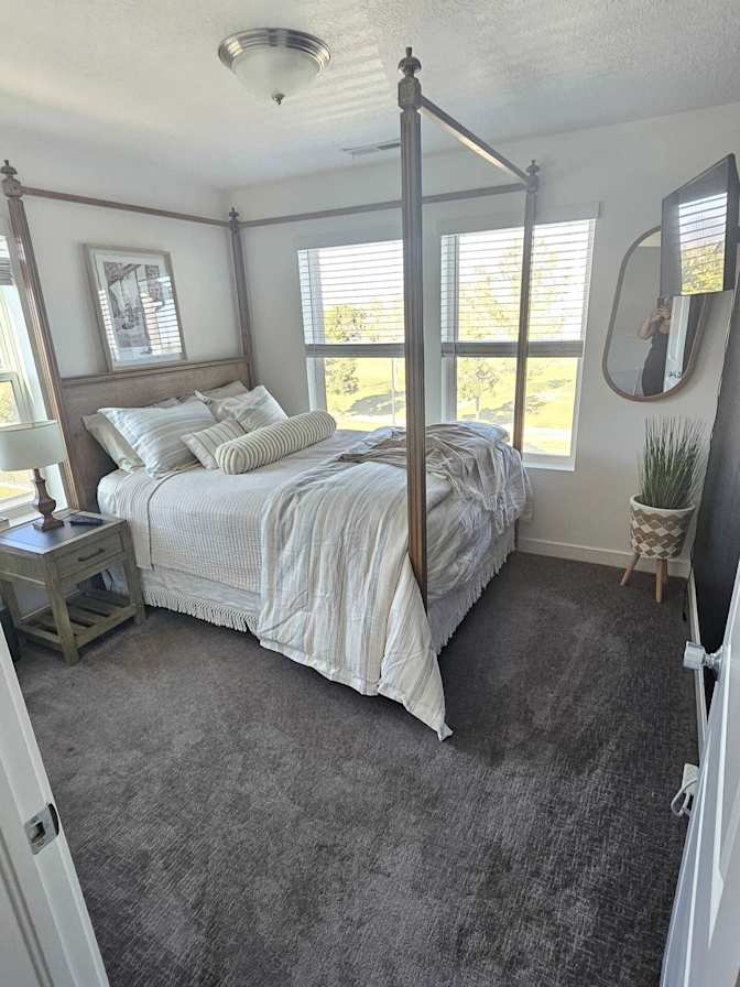 Nicholina's room