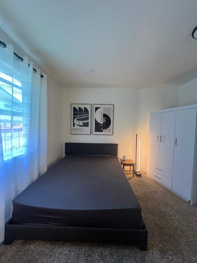 Sacramento's room