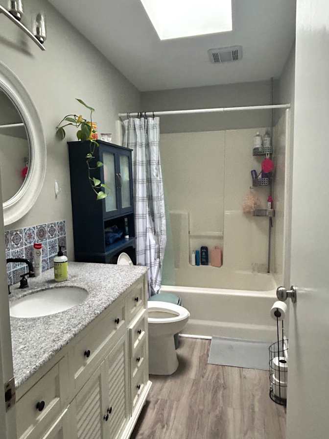 Leslie Cottrell's room