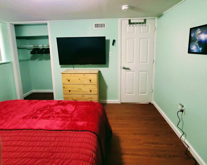 Scott's room