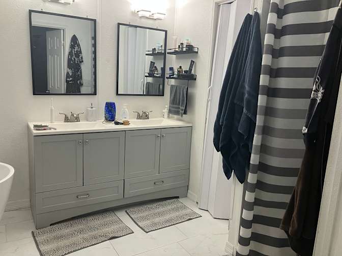 Modern efficiencies's room