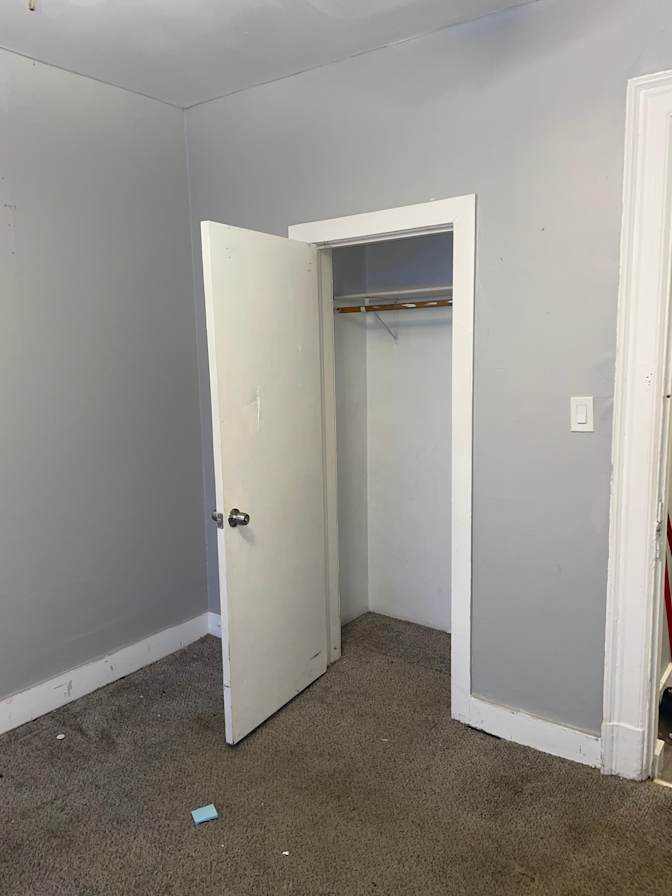 Ayesha's room
