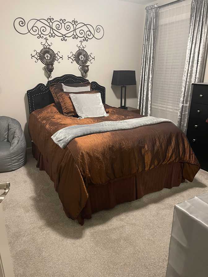 K.B.'s room