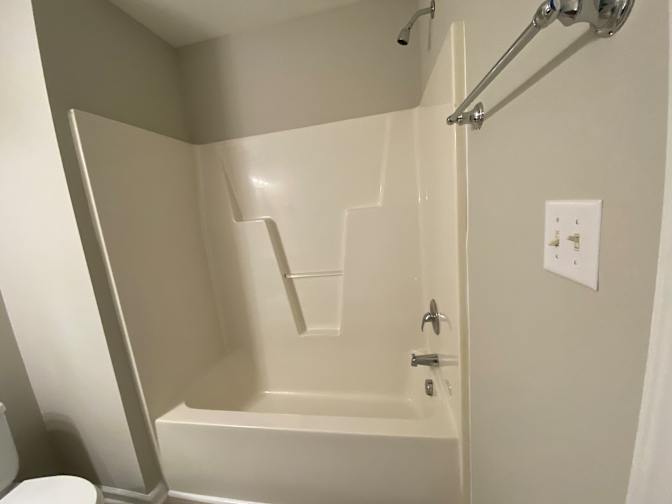Alcove Rooms's room