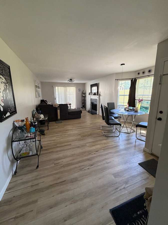 Robin Shandroff's room