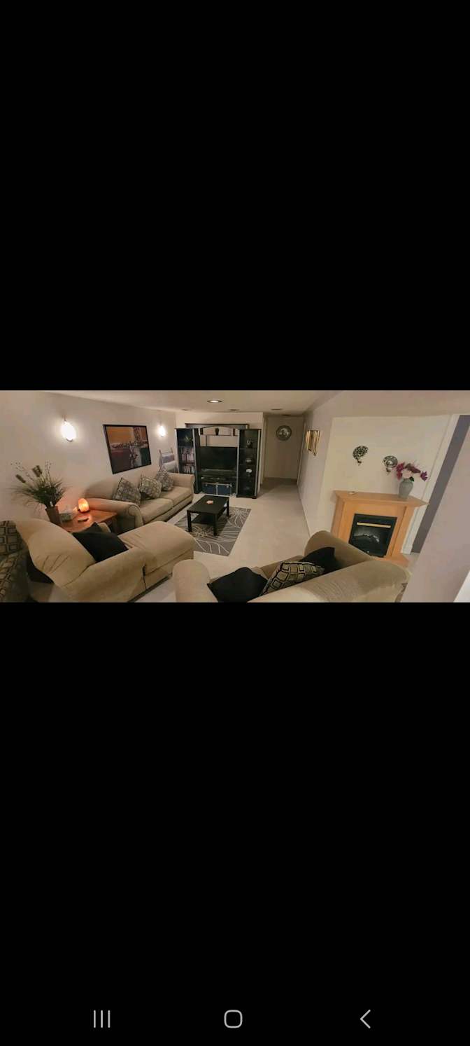 Sara's room
