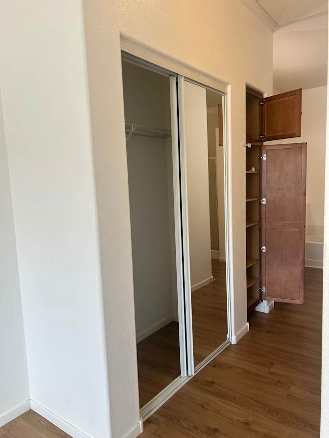 Kaz's room