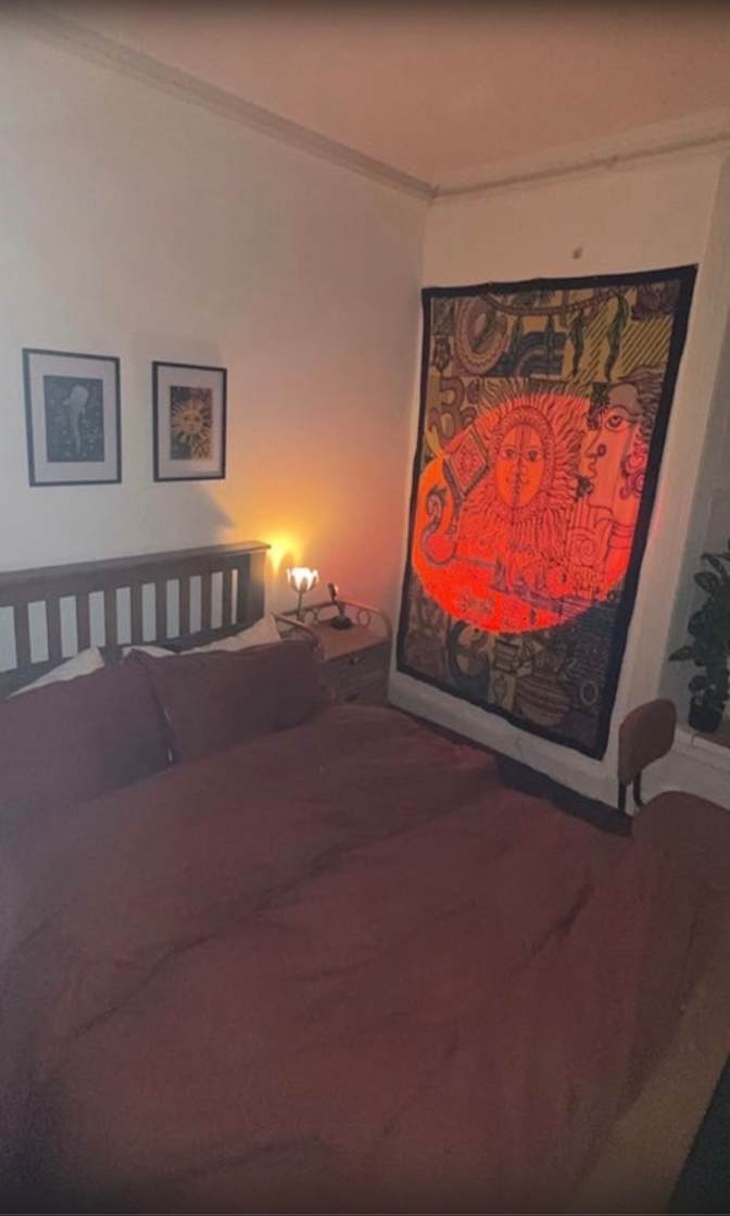 Anna's room