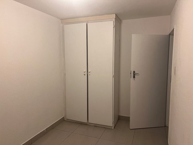 Linda Paul's room