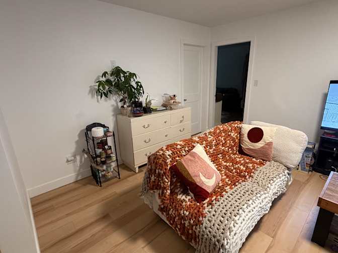 Eric's room