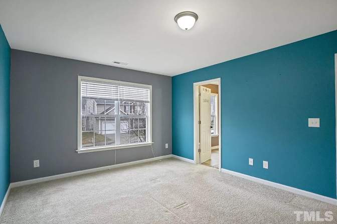 Alcove Rooms's room