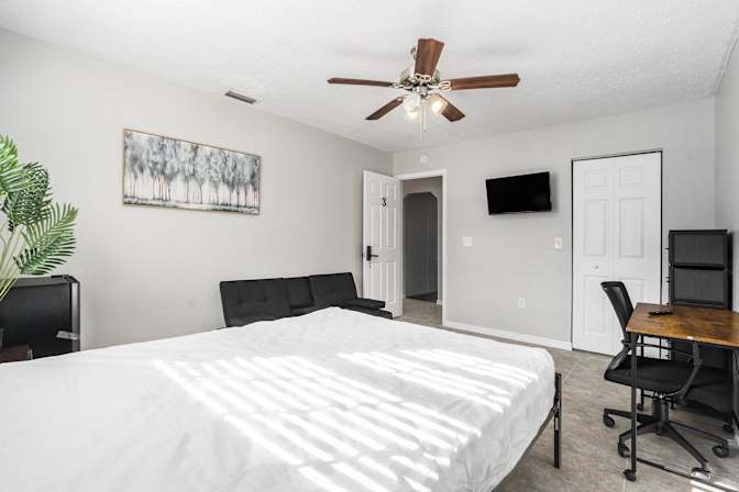 PadSplit's room