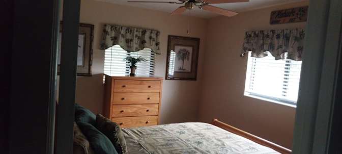 Steven G Caldwell's room