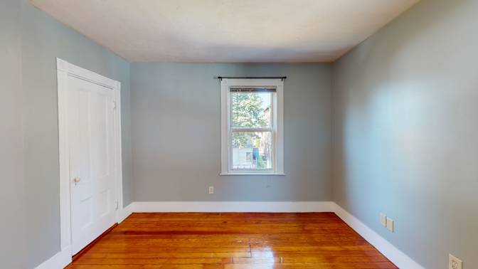 Sam June's room