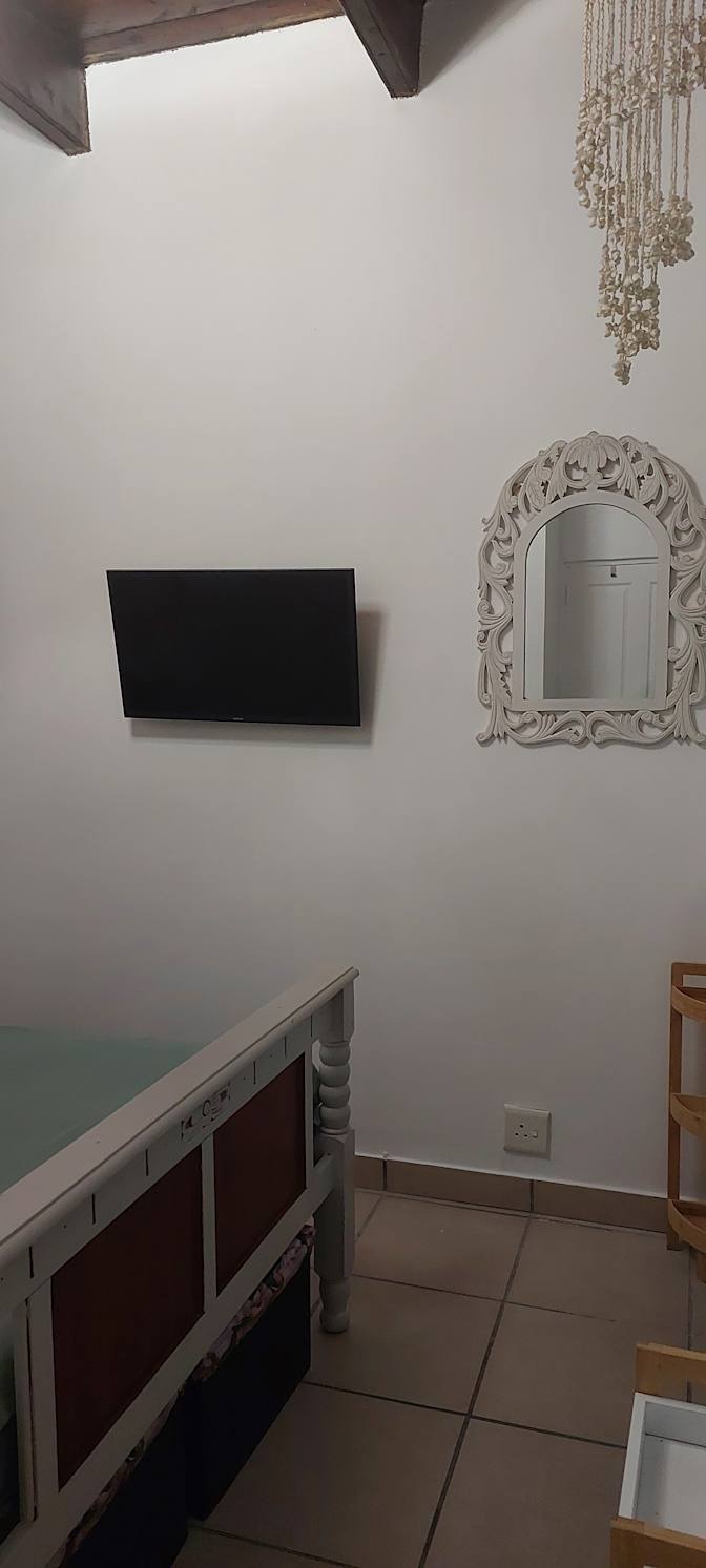CJ Northern Paarl's room