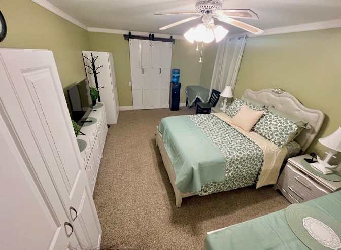Aziza's room