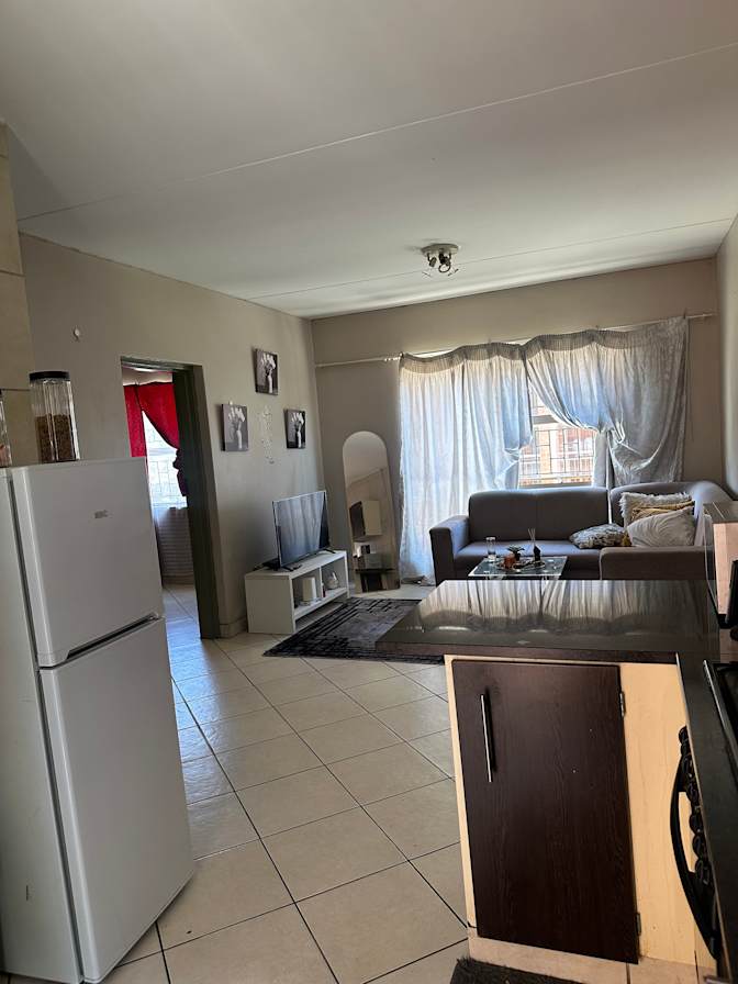 Lona's room
