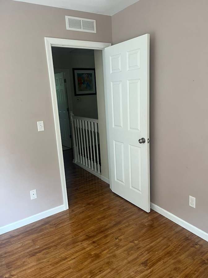 Elin's room