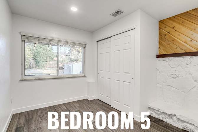 HomeCrew's room