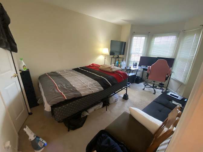 Vivian's room