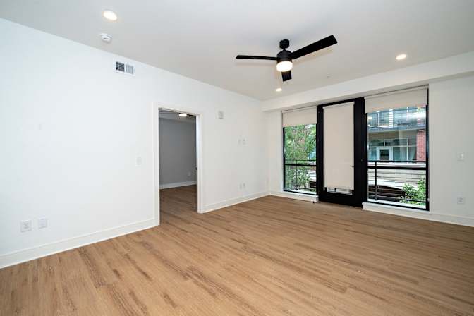 Alcove Rooms's room
