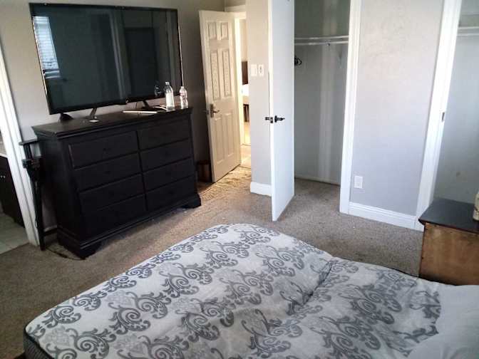 Armando's room