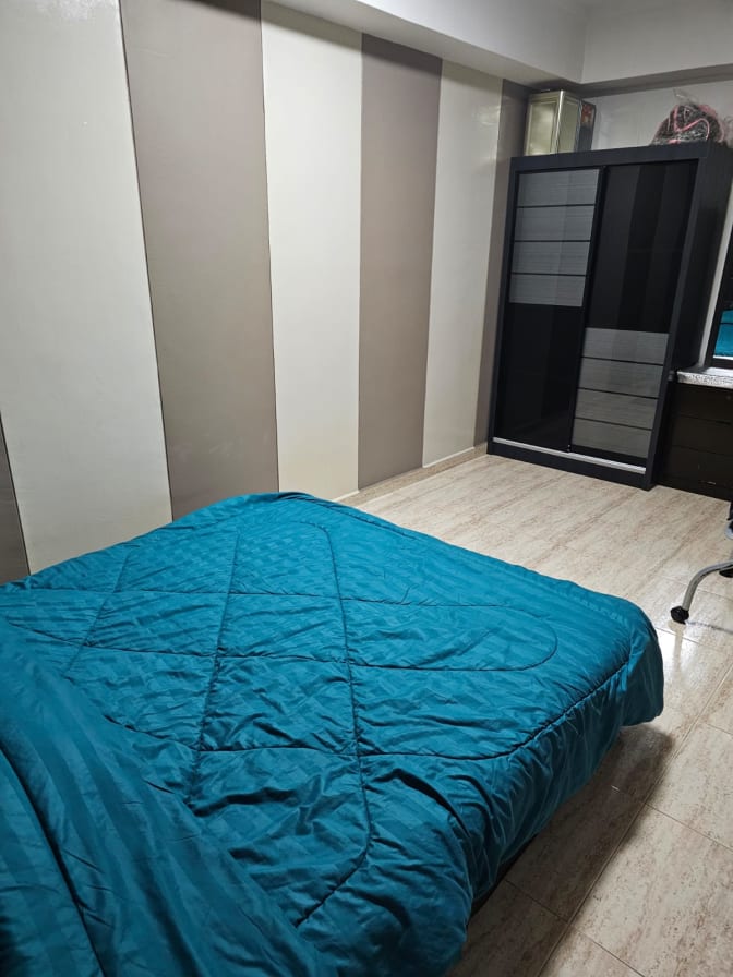 Vikie's room