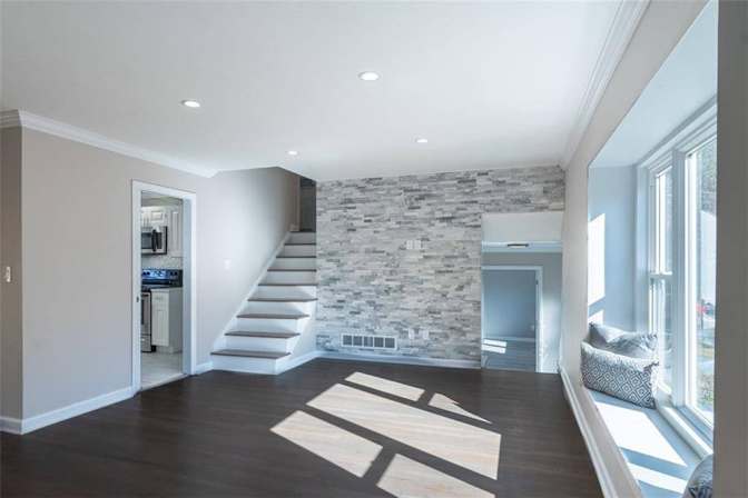 Alcove Rooms's room
