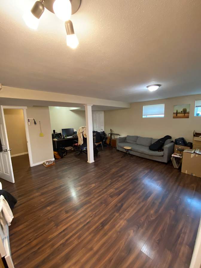 Nic's room