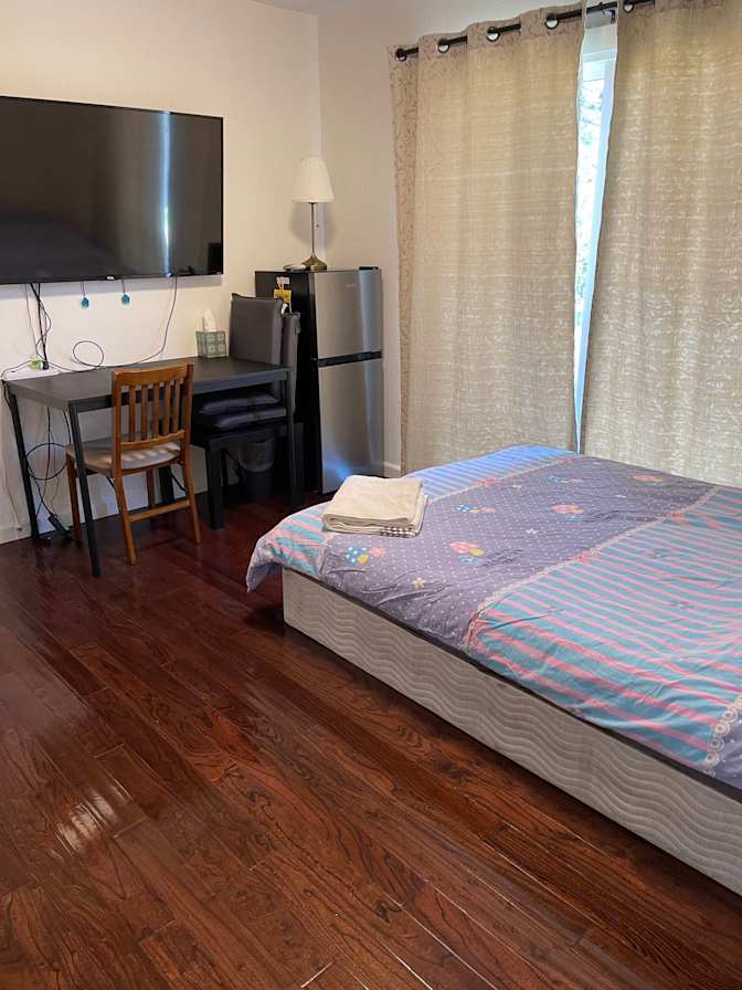 Li's room