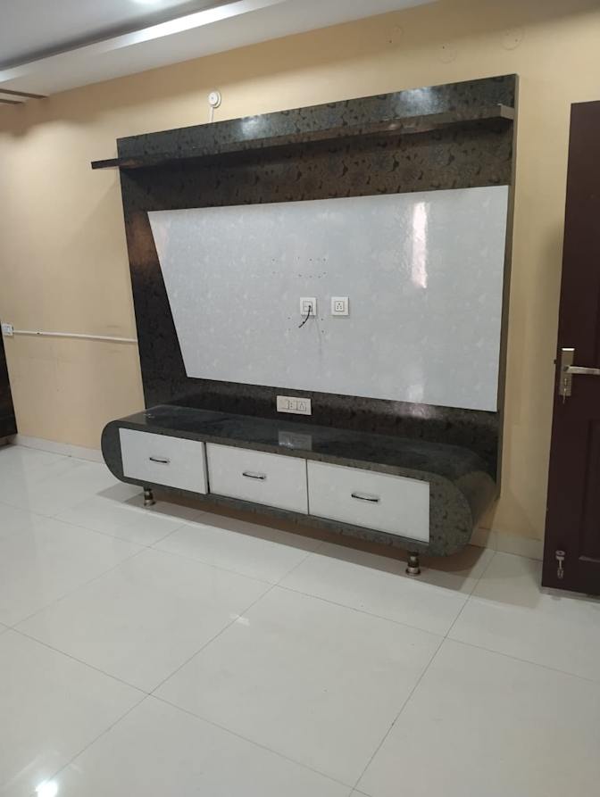 NITHIN S V's room