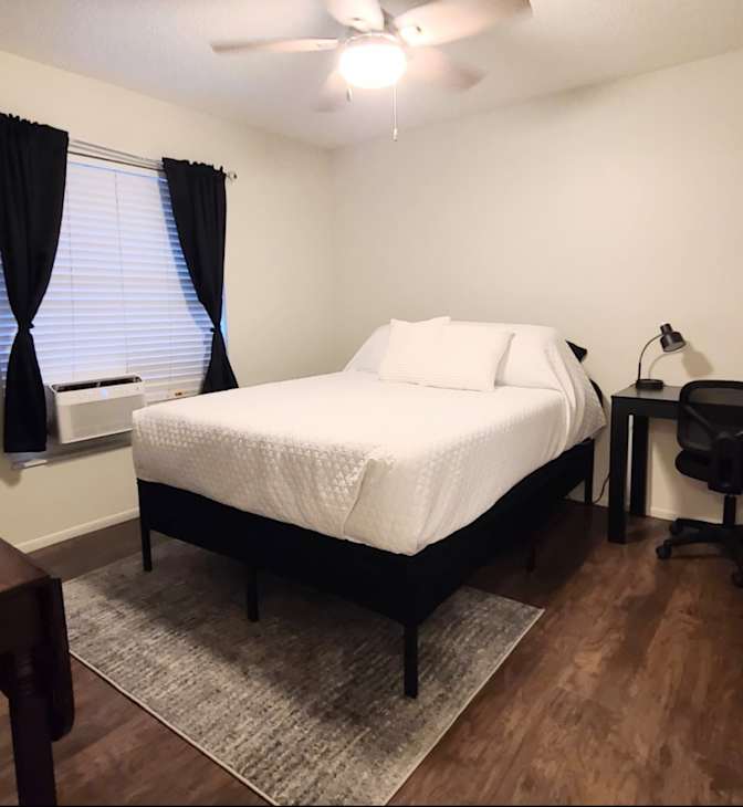 Andrea's room