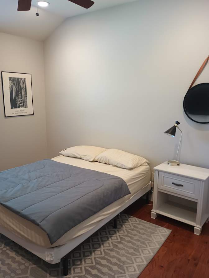 Conan's room