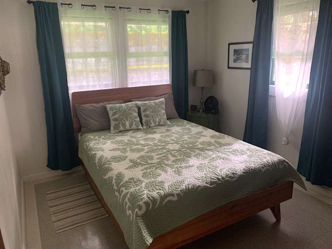 Jon Teves's room