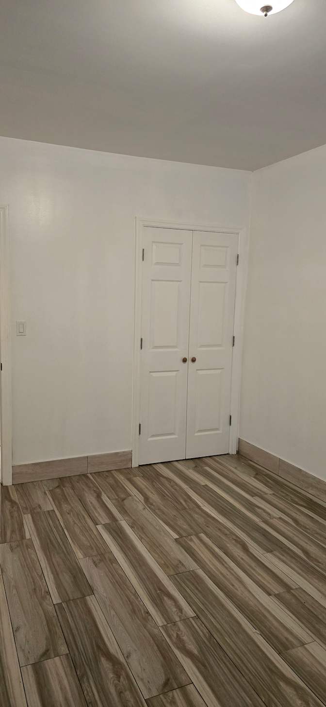 Raul's room