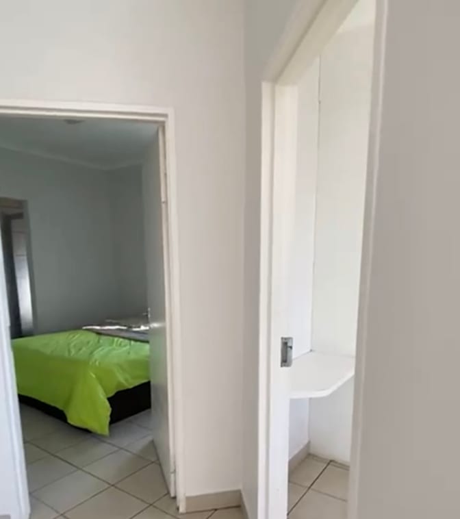 felicia's room