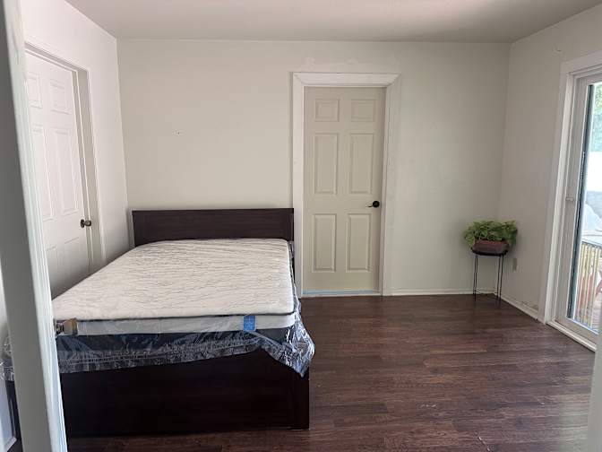 Selena's room