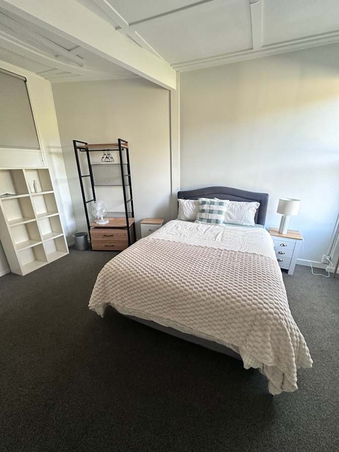 Krd Rental's room