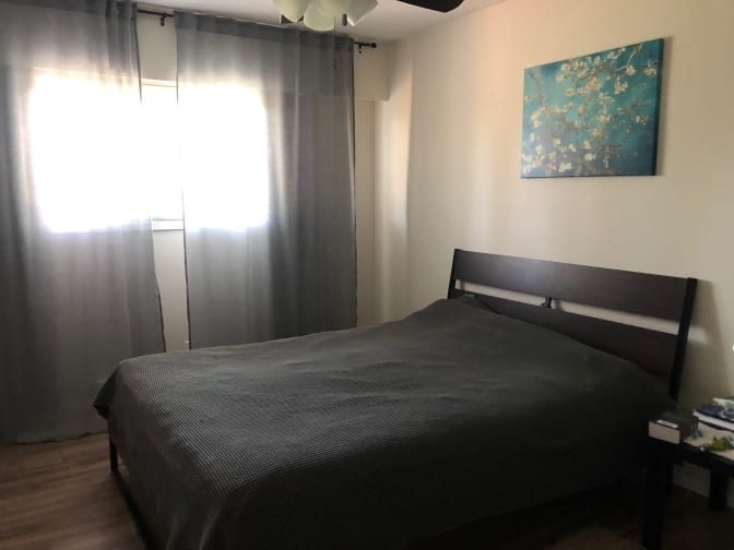V's room