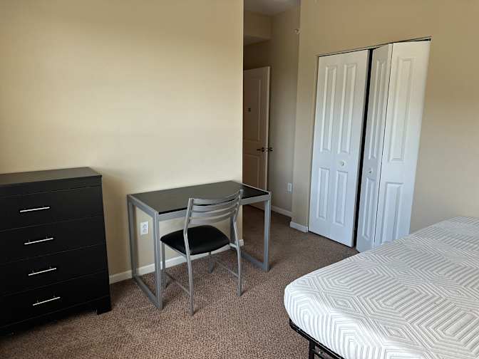 Amanda Allgeier's room