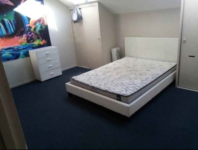 patricia adamkova's room