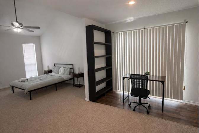 Rizing Phoenix Management's room