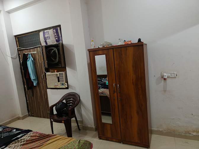 Arijit's room