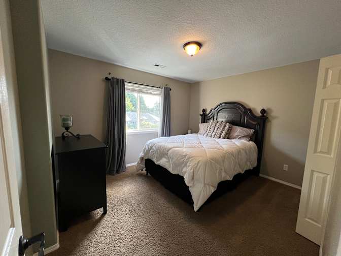 Tonia and Travis's room