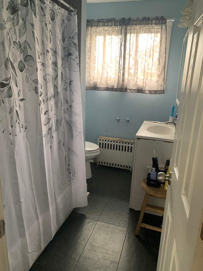 Yesenia Arango's room