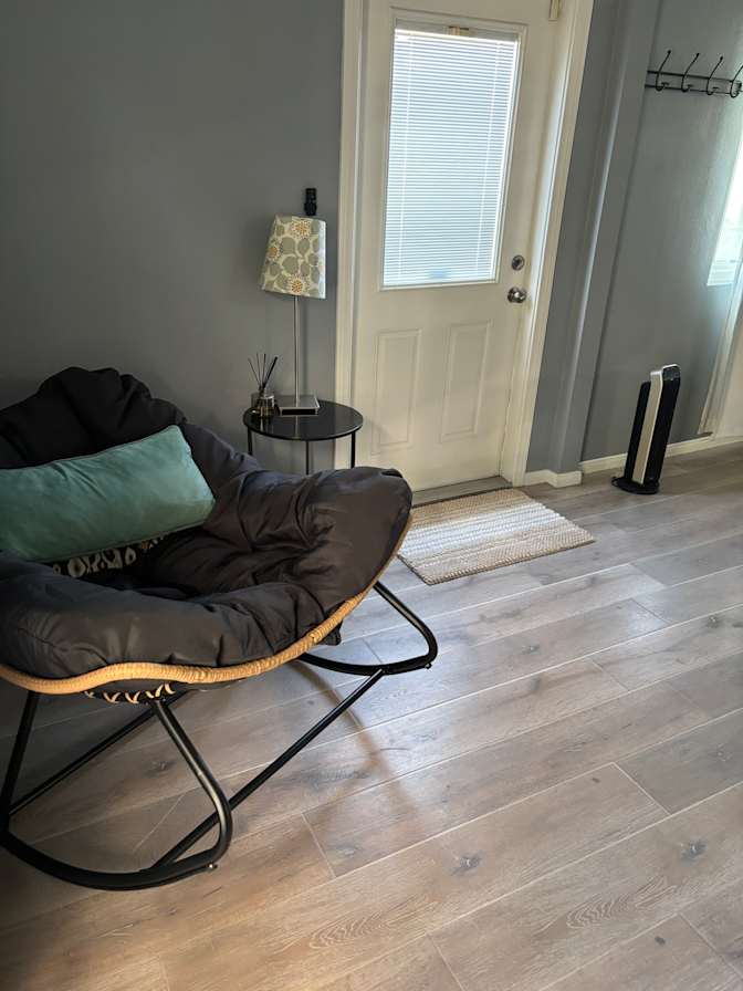 Casa de Reyna's room